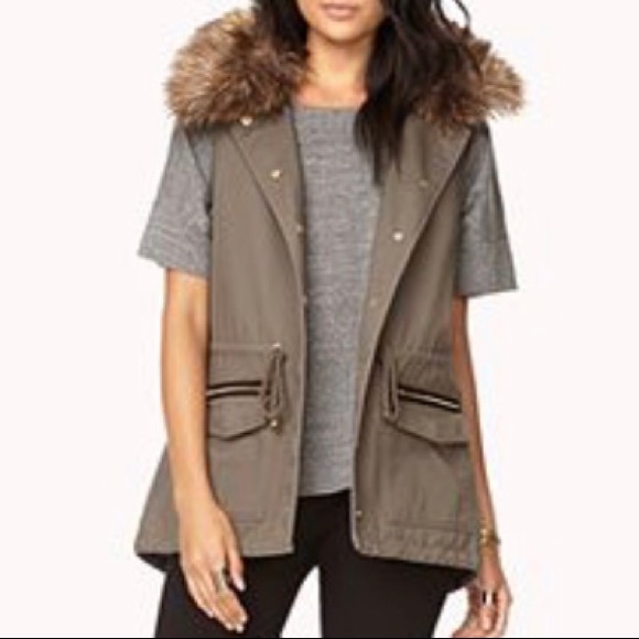 Forever 21 /Love 21 Utility Vest - Picture 2 of 8